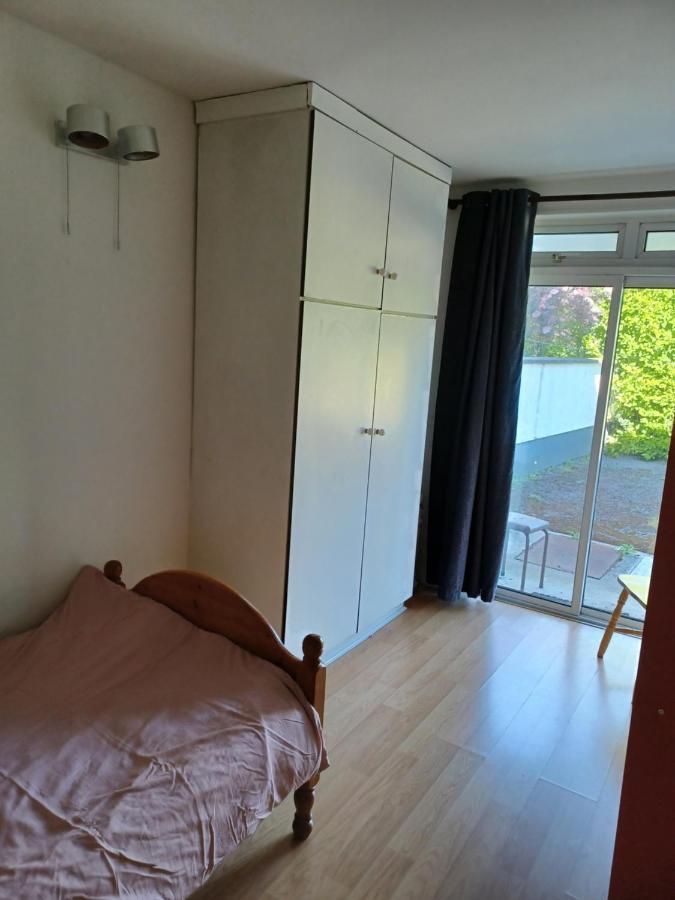 Newcastlecourt3 Apartment Galway Bagian luar foto